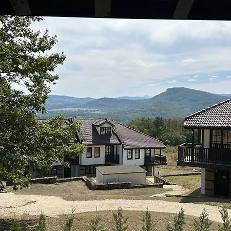 геша форест Vilă Dreanovo