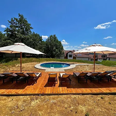 геша форест Vilă